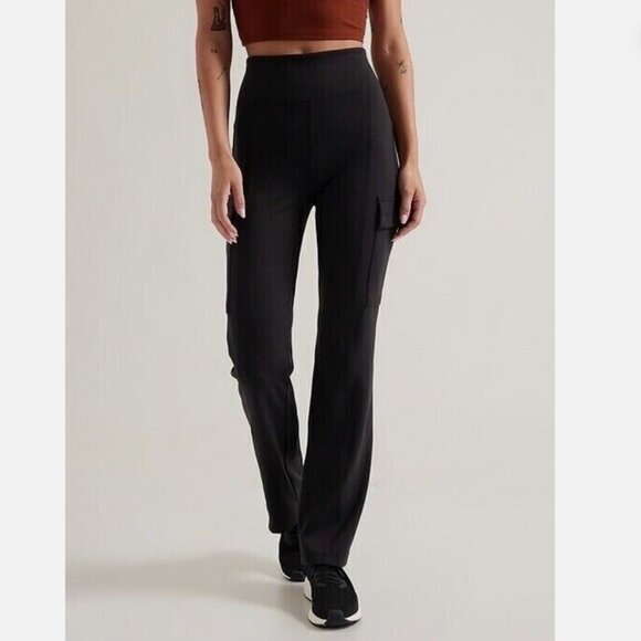 Athleta Delancy Straight Cargo Pant, Black, Size L - Picture 1 of 9